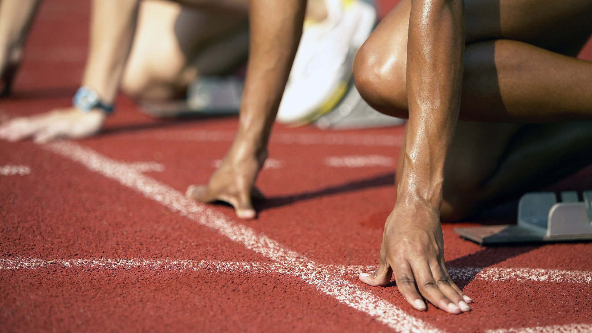 体育新闻中心赛前状态追踪，体育新闻预告